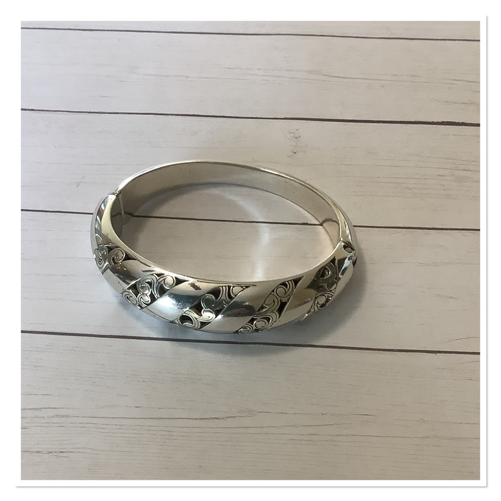 Brighton Bangle